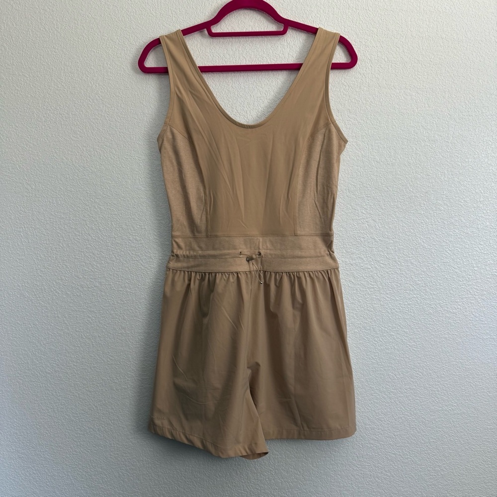 NWT Travis Mathew x Peloton Dawn Glow Tech Woven Romper Medium - Picture 2 of 7